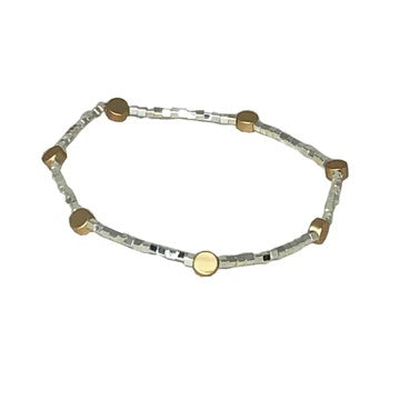 Fine Square with dot bead bracelet
