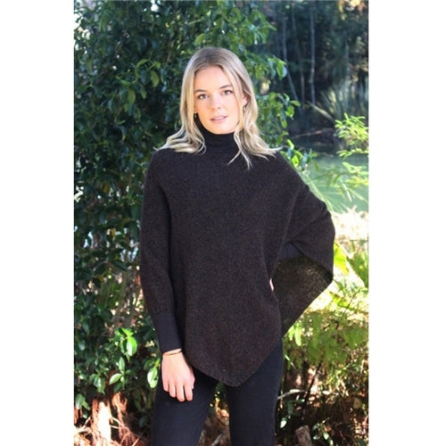 Plain Poncho Black