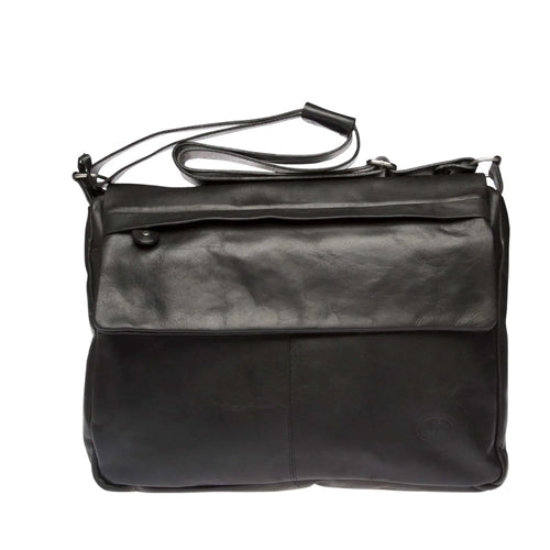 Henk Berg - Finn Black