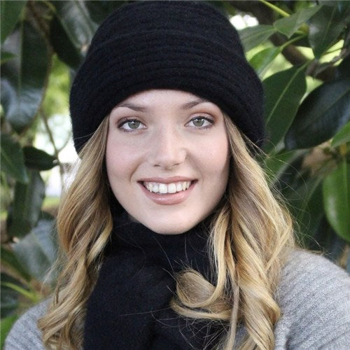 Ribbed Clouche Hat Black