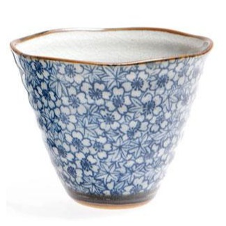 Maple Blossom Cone Cup